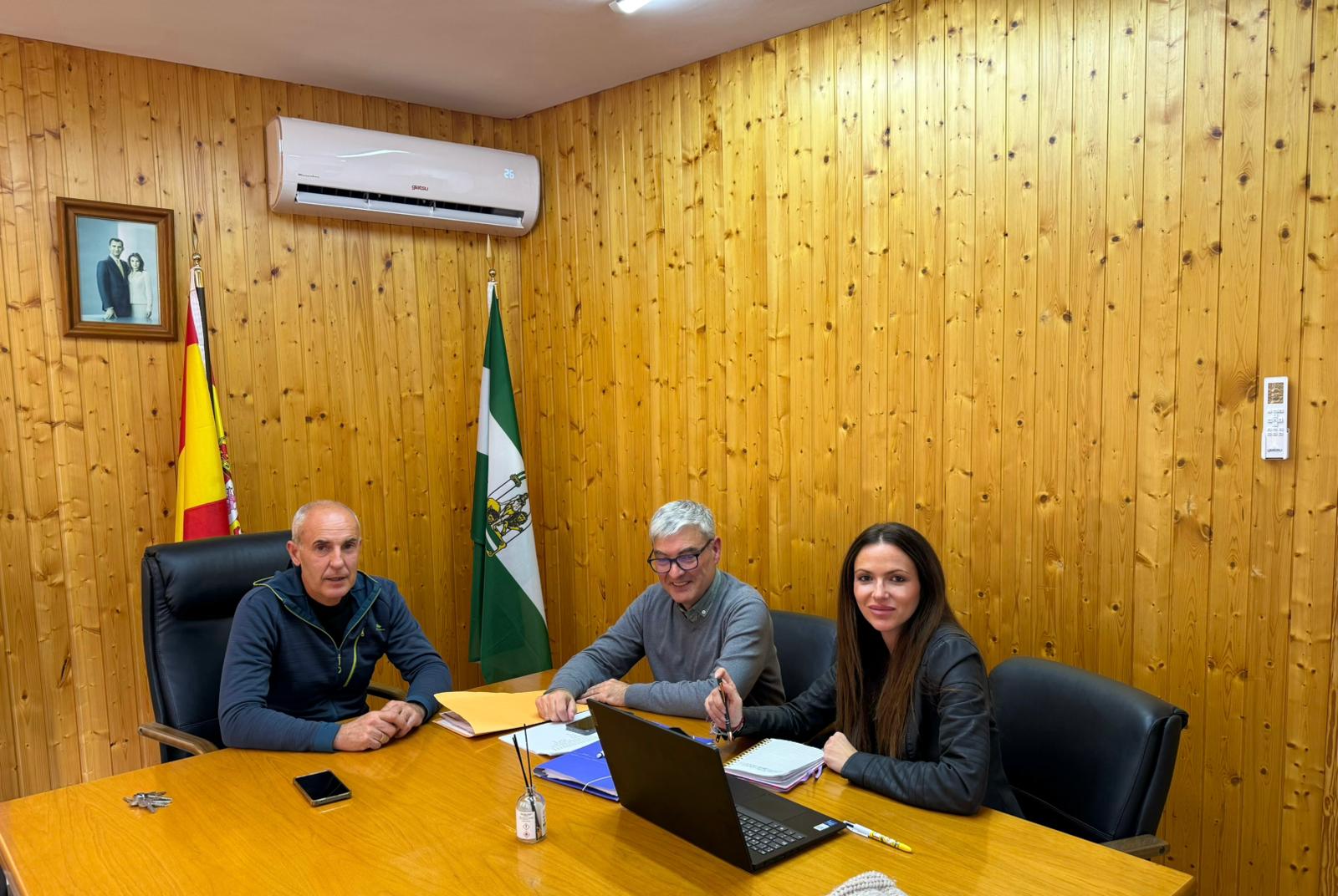 Visita Ayuntamiento Albanchez (2)