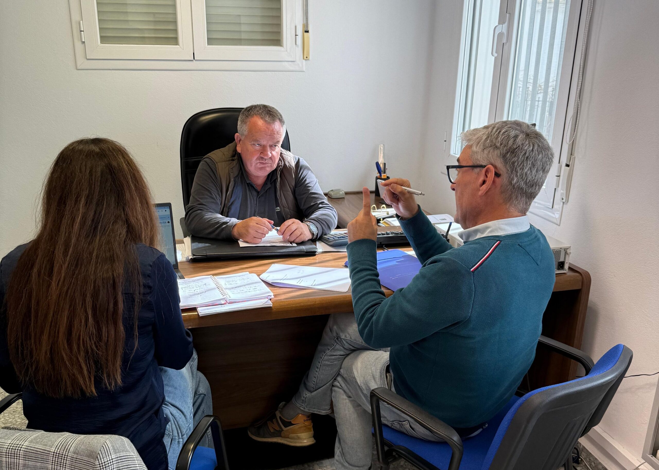 Visita Ayuntamiento Alcóntar (2)