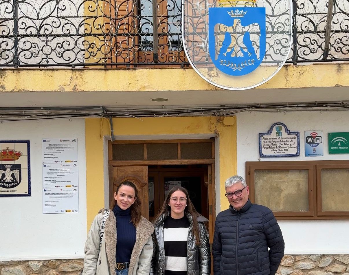 Visita Ayuntamiento María (1)