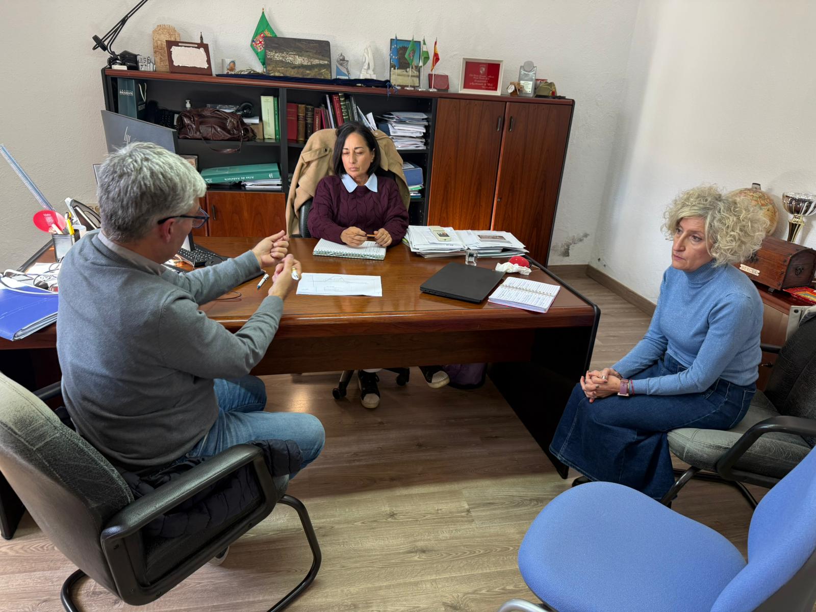 Visita Ayuntamiento Tahal (2)