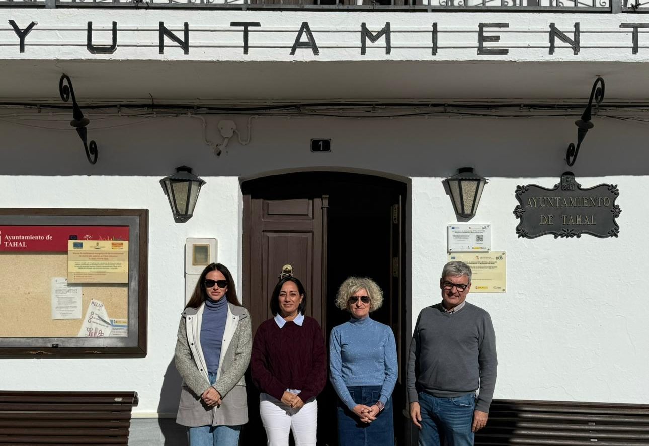 Visita Ayuntamiento Tahal