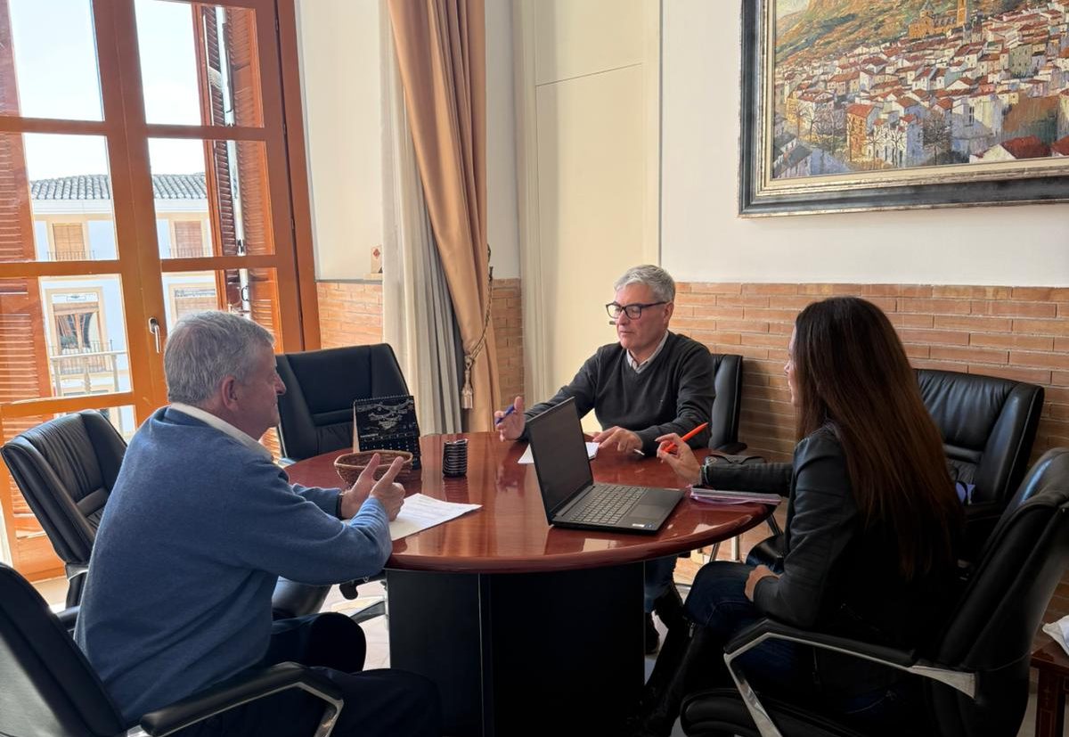 Visita Ayuntamiento Vélez Rubio (1)